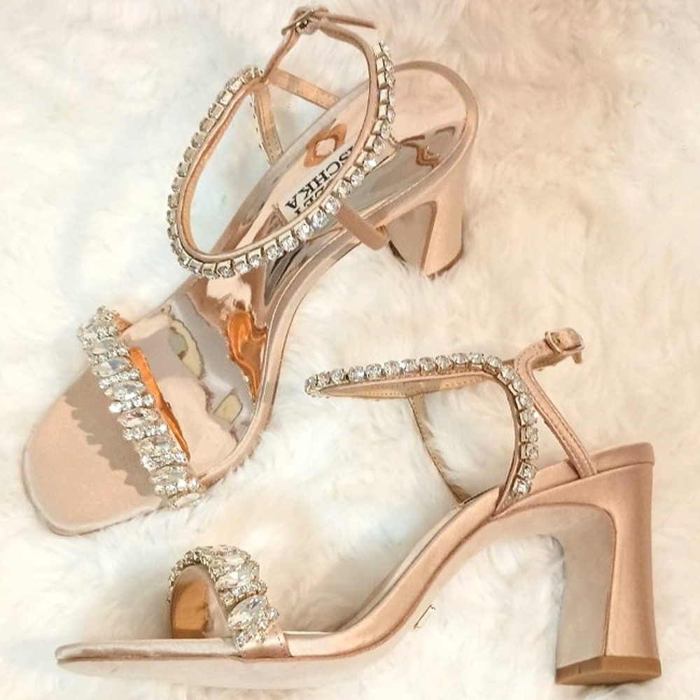 Badgley Mischka Champagne Marilee Formal Heels